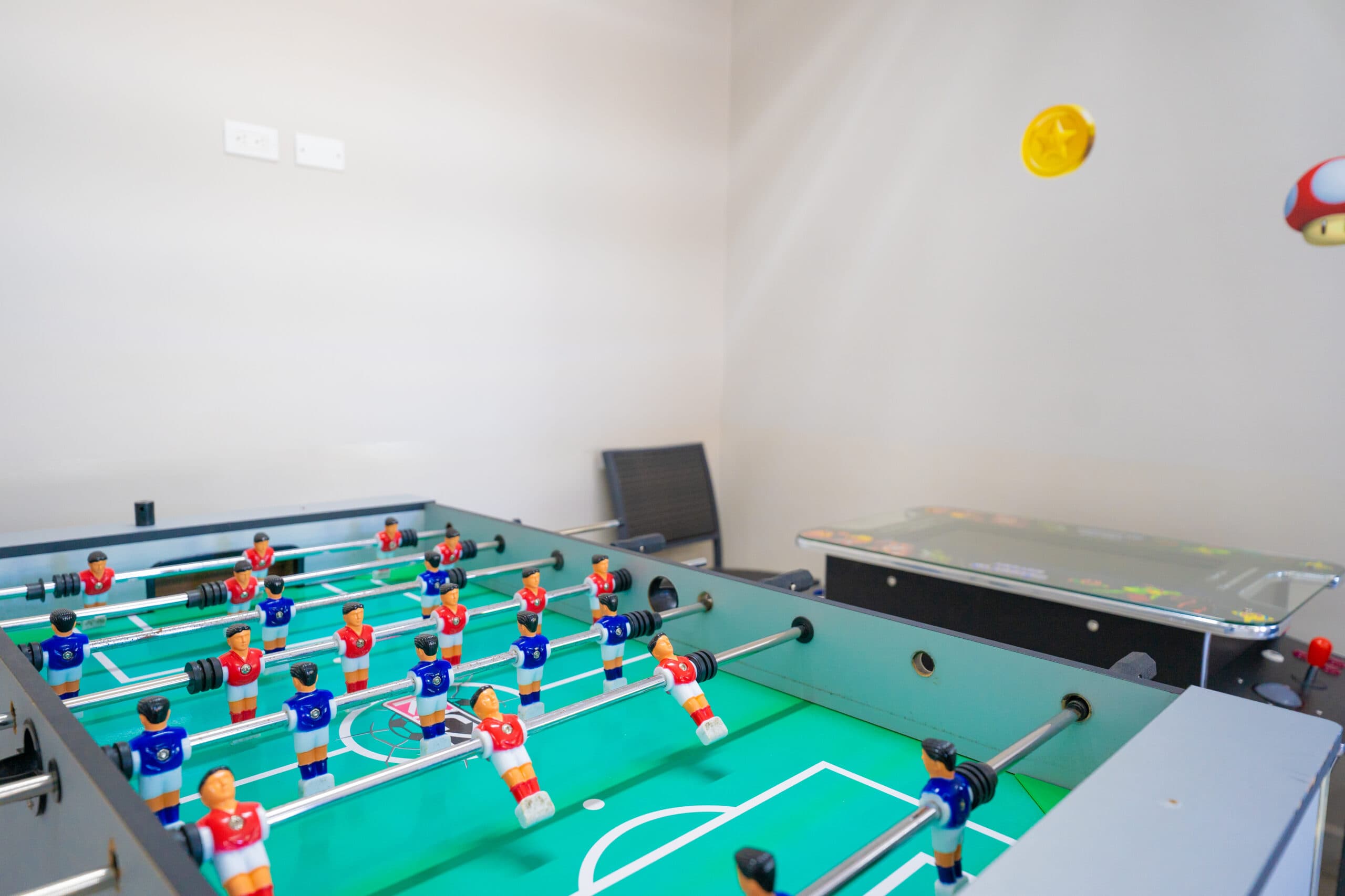 Game room detail 3